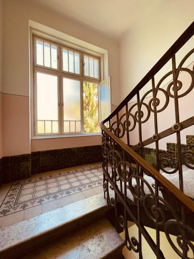 The Best Location Salon Apartment With Main Street View 塞拉耶佛 外观 照片